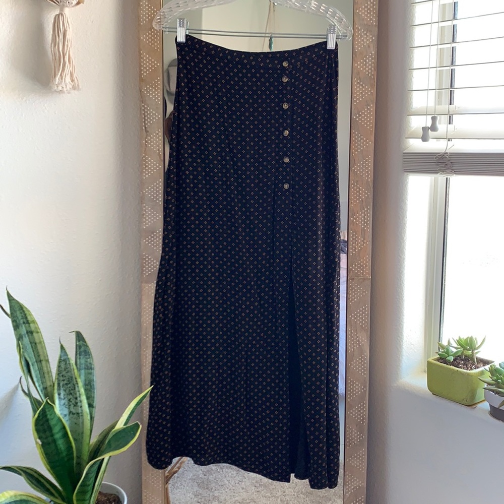 UO Tile Print Button-Down Maxi Skirt